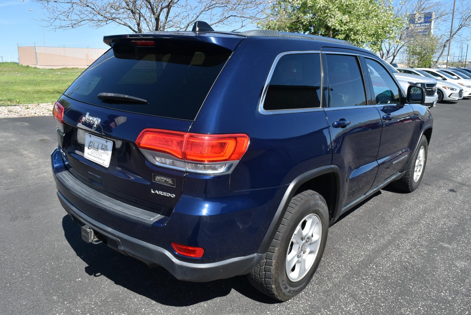 2014 Blue /Black Jeep Grand Cherokee Laredo (1C4RJFAG6EC) with an 3.6L V6 24 Valve VVT engine, 8-Speed Automatic transmission, located at 1600 E Hwy 44, Rapid City, SD, 57703, (605) 716-7878, 44.070232, -103.171410 - Photo#7